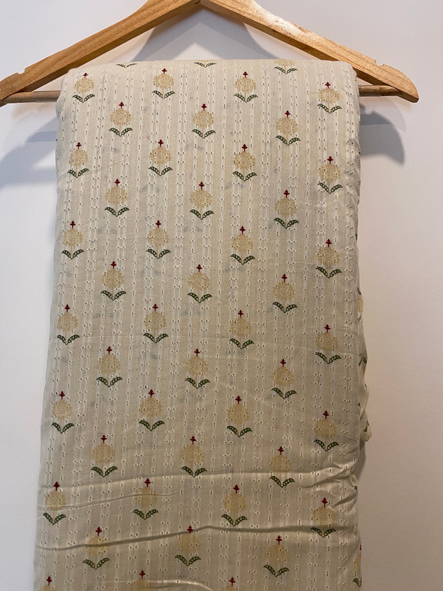 FBR067 Flower print on Hakoba design cotton fabric