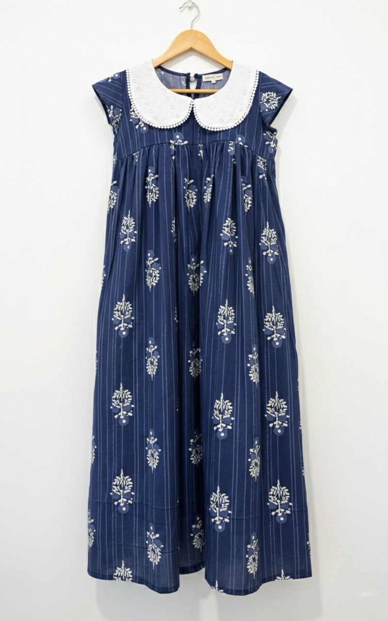 DS100 Dark blue flower print peter pan collar dress