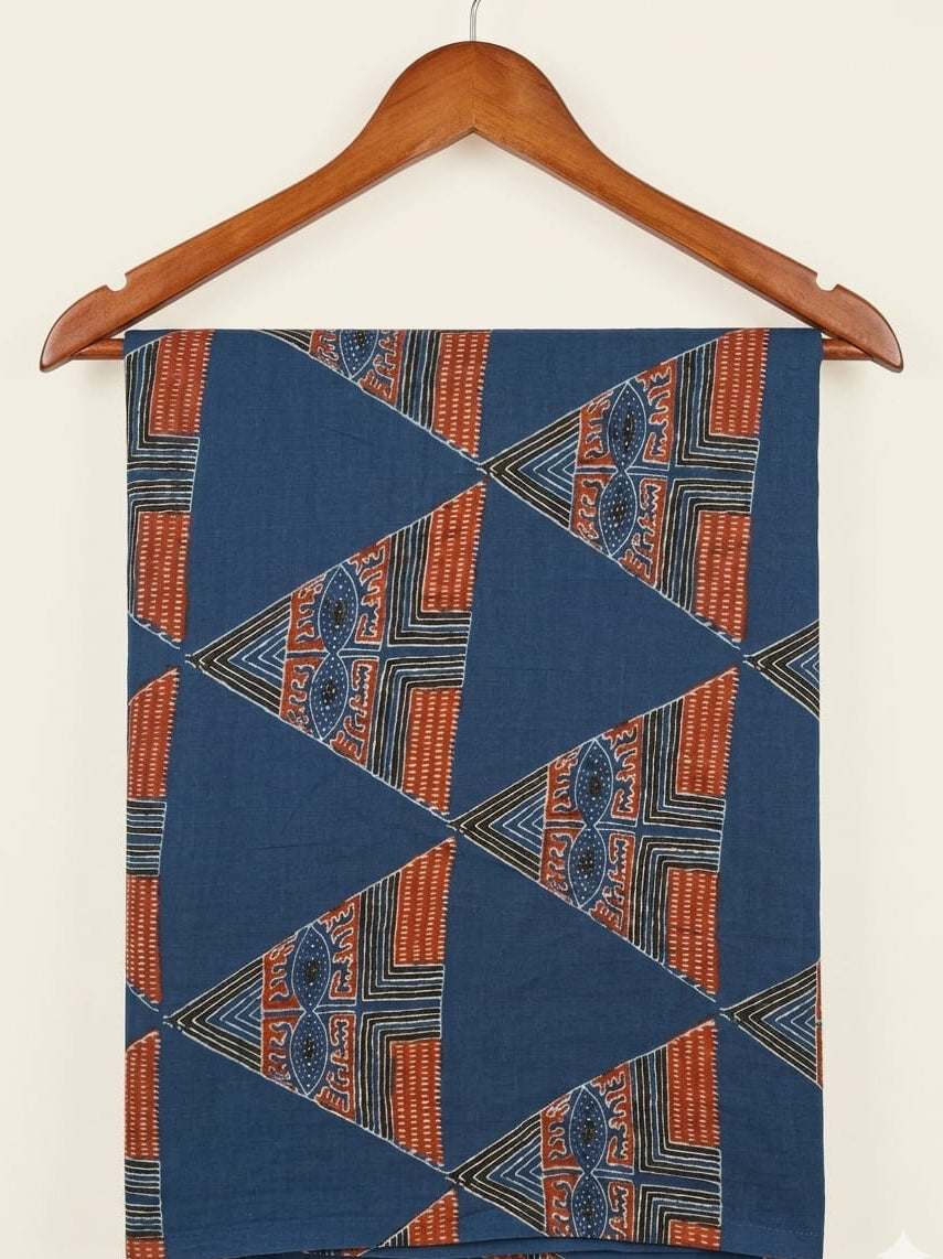 FBR119 Triangle red print on blue cotton fabric