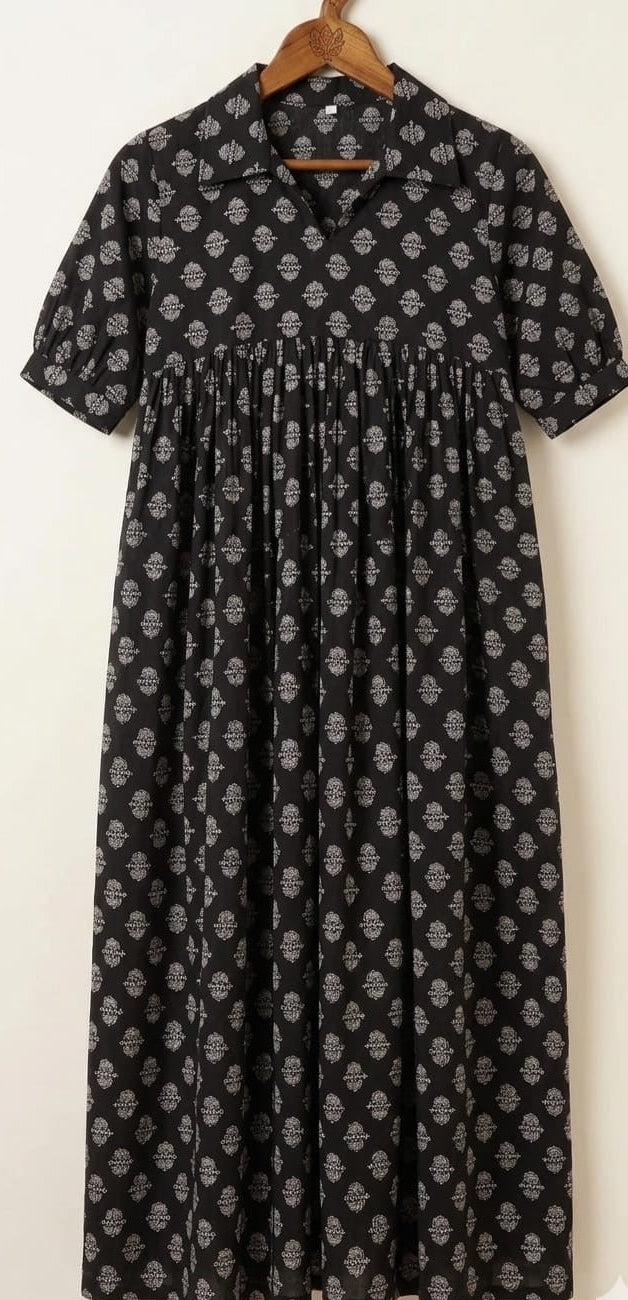 DS158-Black cotton printed Shirt Collar dress