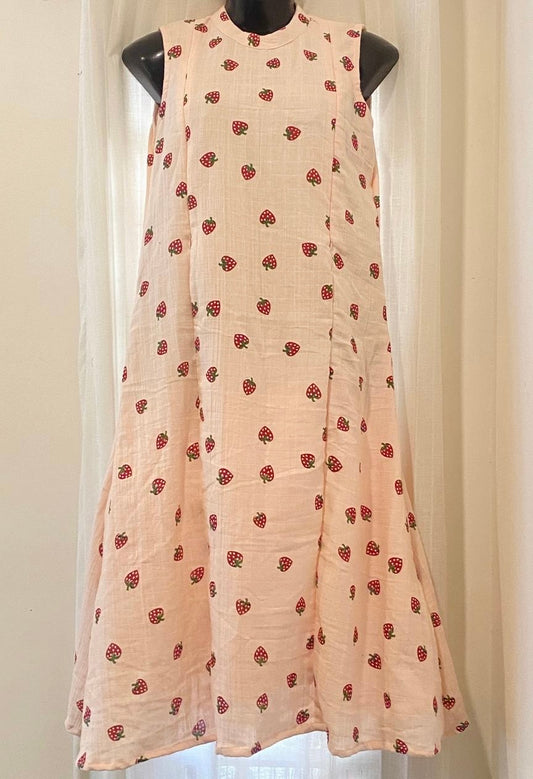 DS84 Peach Double Gauze muslin strawberry print halter neck