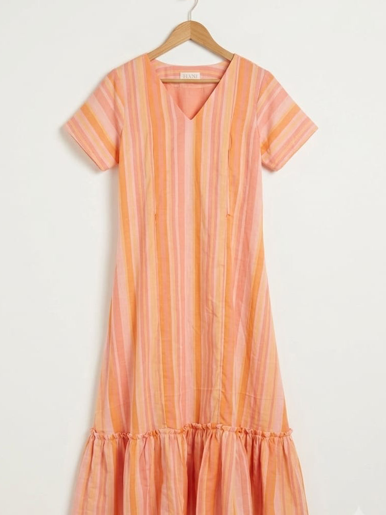 DS185 v-neck with bottom flares