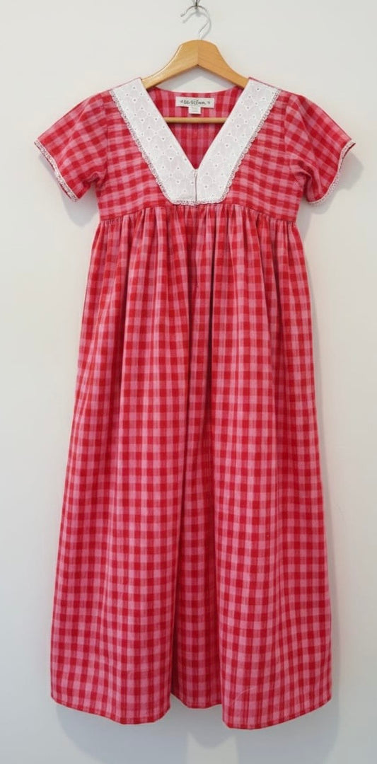 DS85 Dark Pink and Red Seersucker cotton Hakoba V neck dress