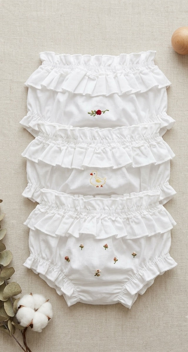 Newborn Bloomers with small hand embroidery (Pack of 3)