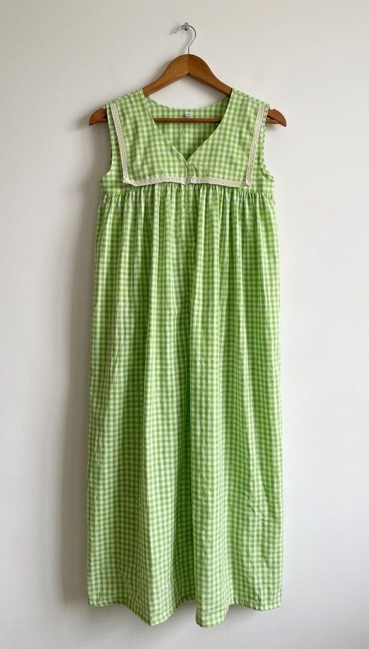 DS142-light Green Check flap collar dress