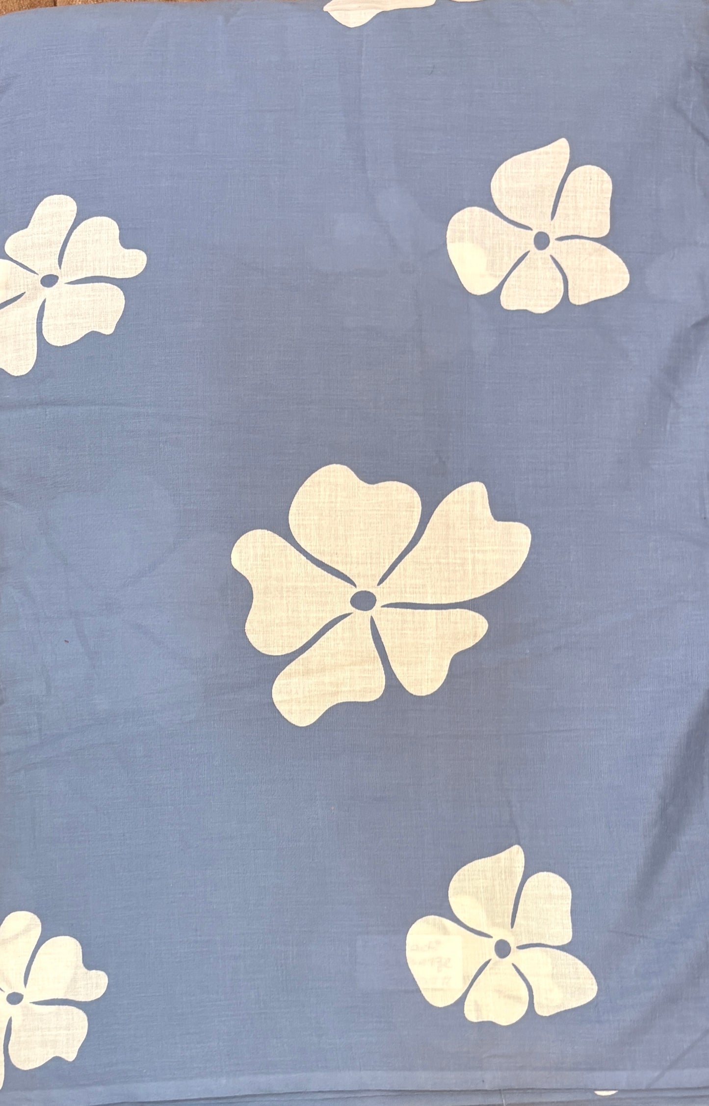 FBR86 Blue flower print cotton fabric