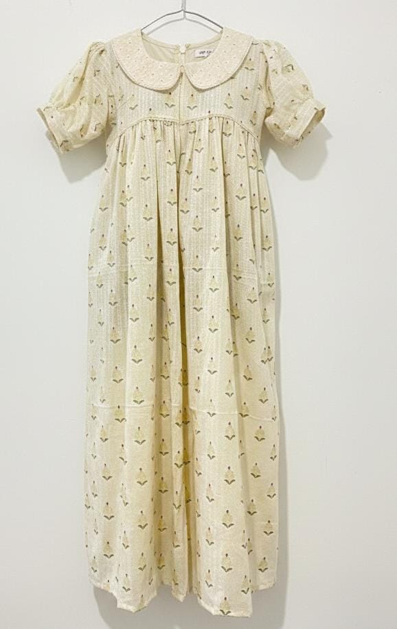 DS79 Peter Pan collar dress in printed fabric