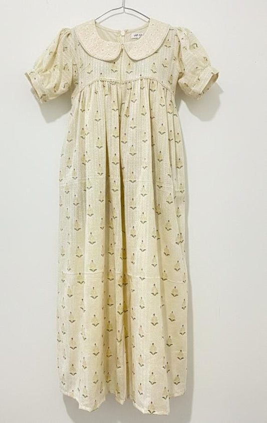 DS79 Peter Pan collar dress in printed fabric