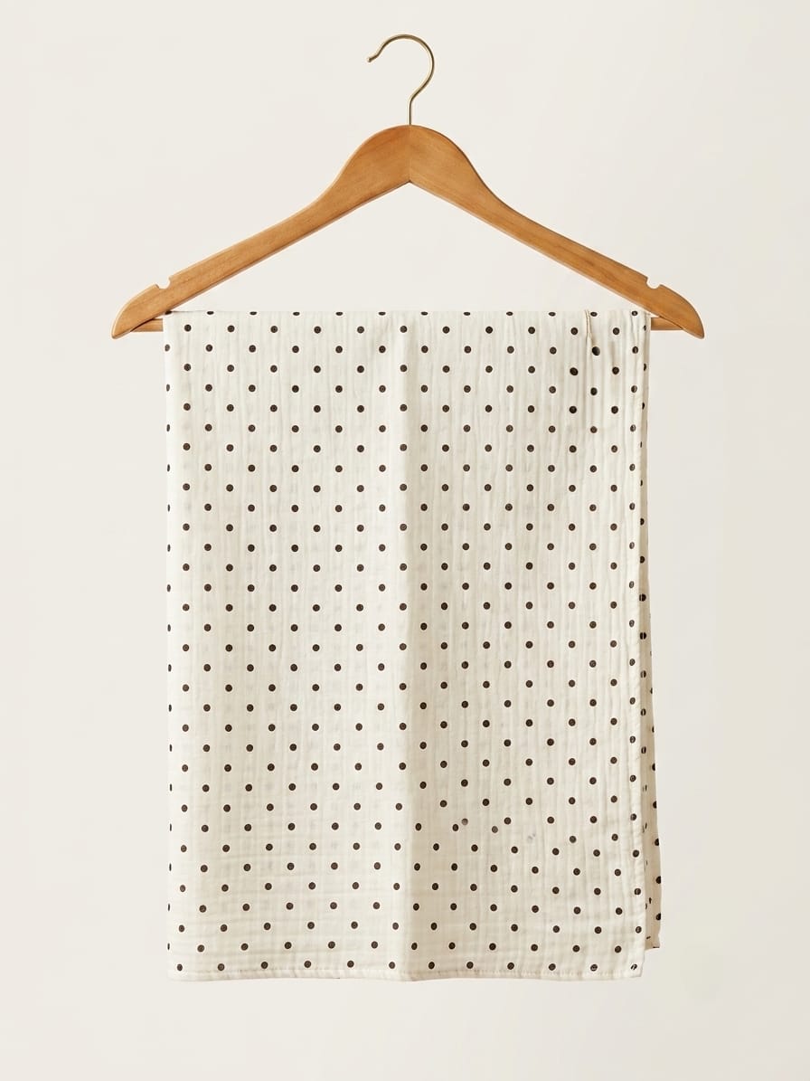 DS153 White and Black polka design fabric