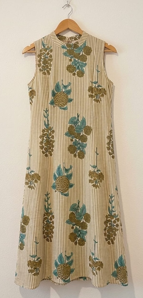 DS150 Big floral print on green stripe cotton Halter neck dress